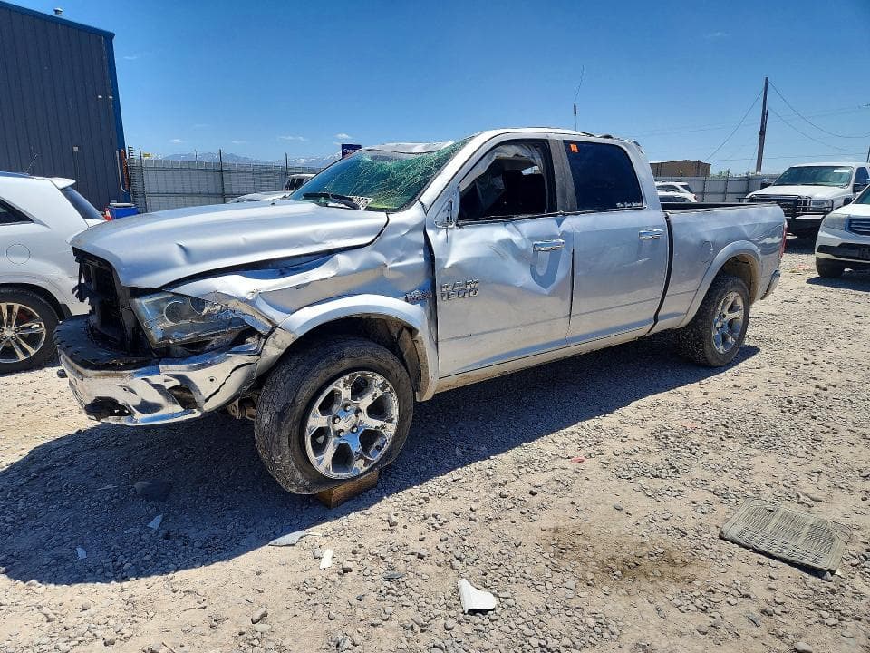2016 RAM 1500 LARAMIE