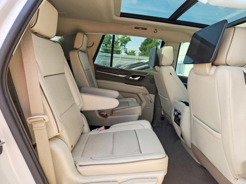 2021 GMC YUKON DENALI 11