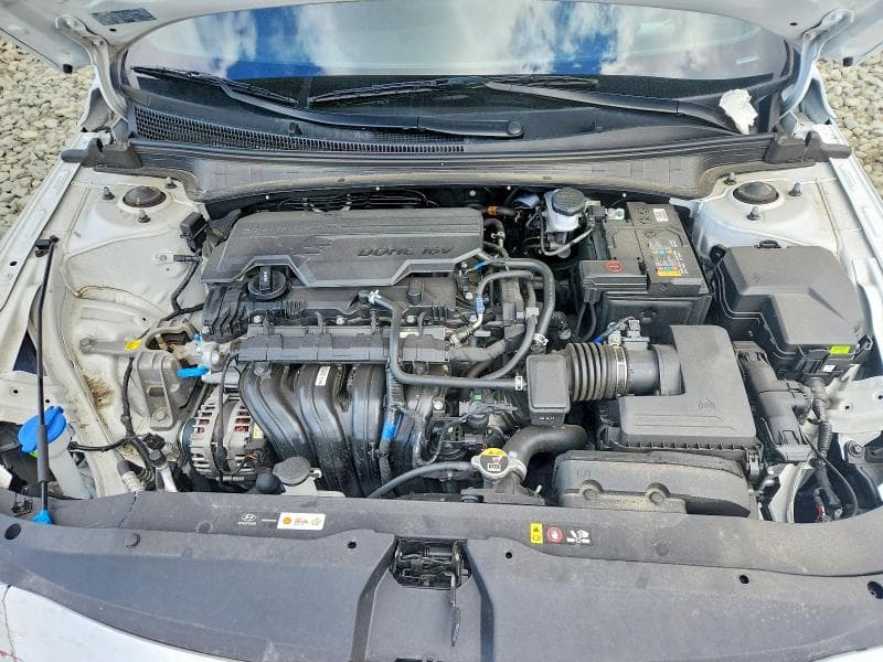 2025 HYUNDAI ELANTRA SEL SPORT 11