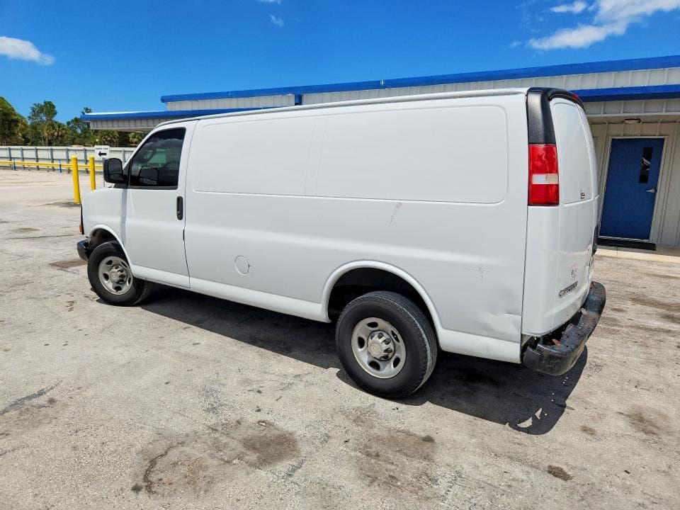 2017 CHEVROLET EXPRESS 2500 CARGO DELIVERY VAN 2