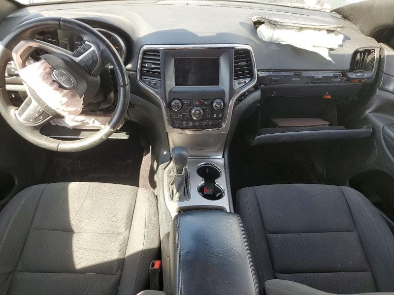 2018 JEEP GRAND CHEROKEE LAREDO 8