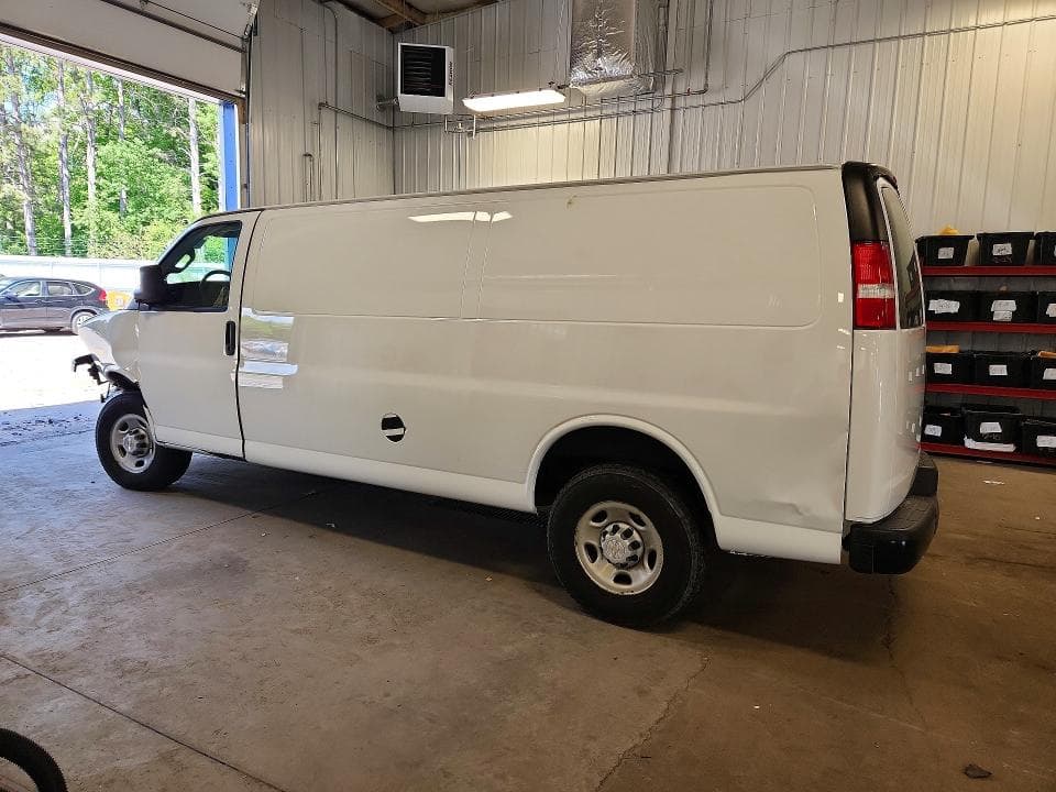 2024 CHEVROLET EXPRESS G2500 2