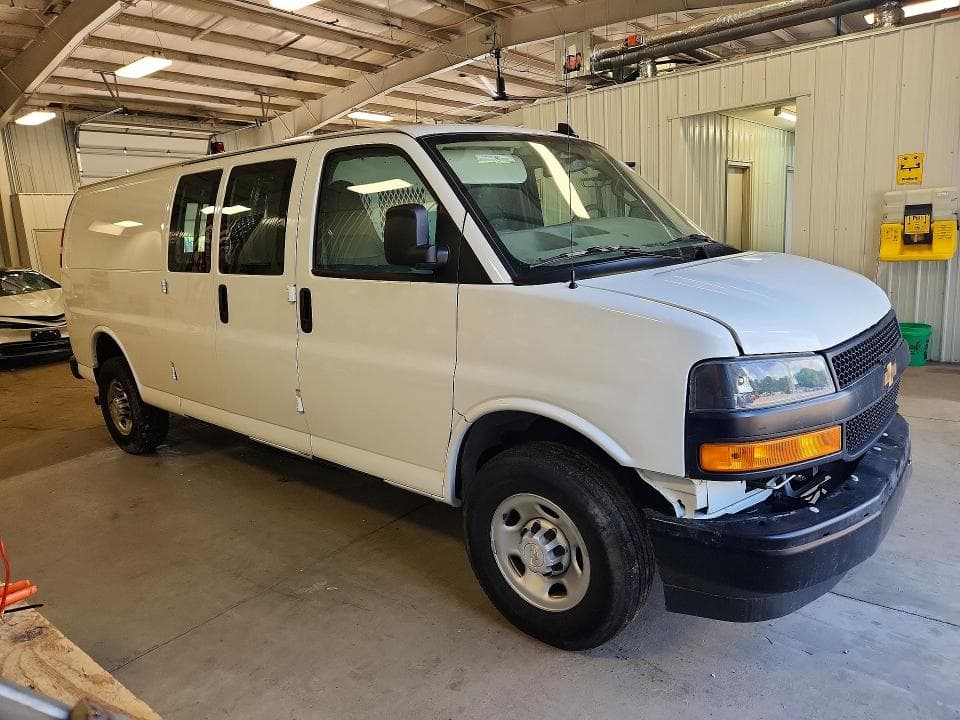 2024 CHEVROLET EXPRESS G2500 4