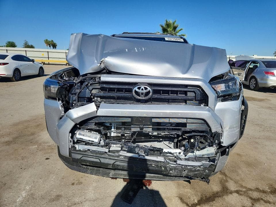 2025 TOYOTA 4RUNNER SR5 5