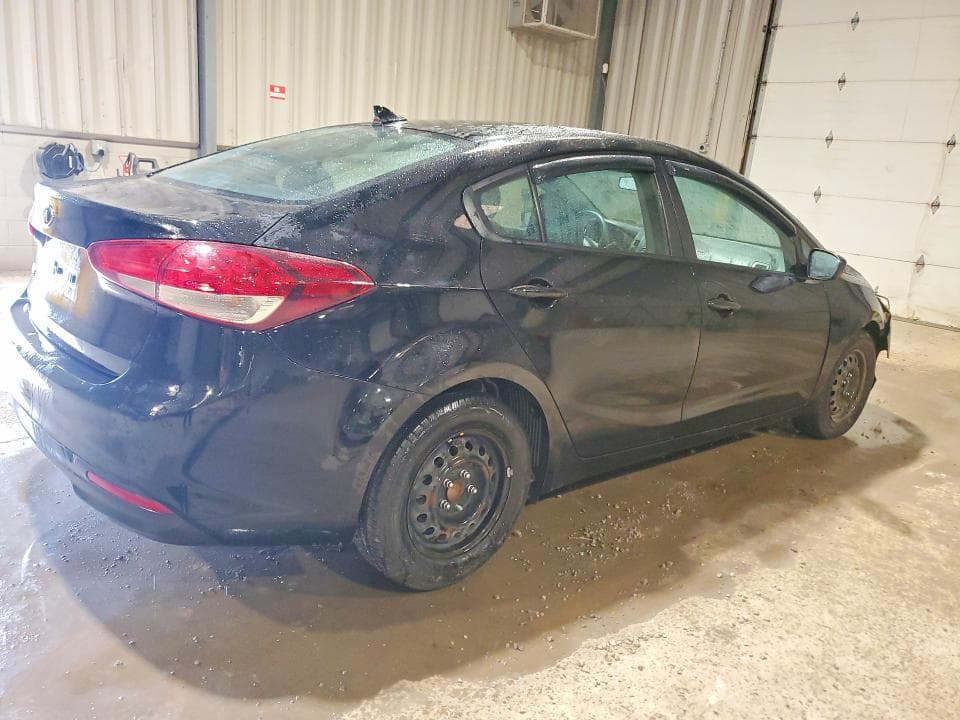 2017 KIA FORTE LX 3