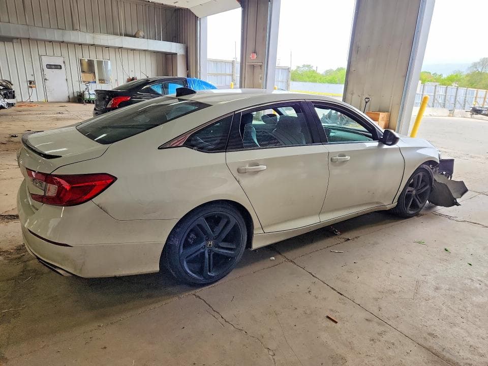 2021 HONDA ACCORD SPORT 3