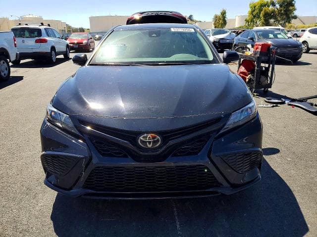 2022 TOYOTA CAMRY SE SE 5
