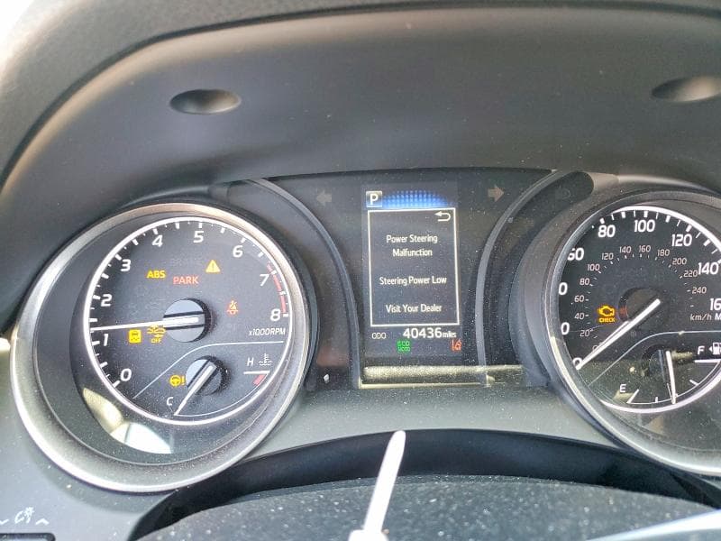 2022 TOYOTA CAMRY SE SE 9