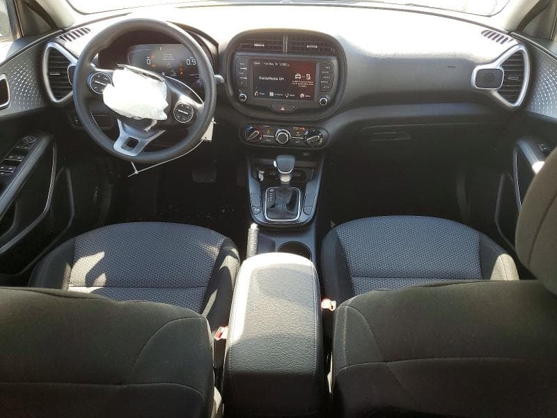 2025 KIA SOUL LX 8