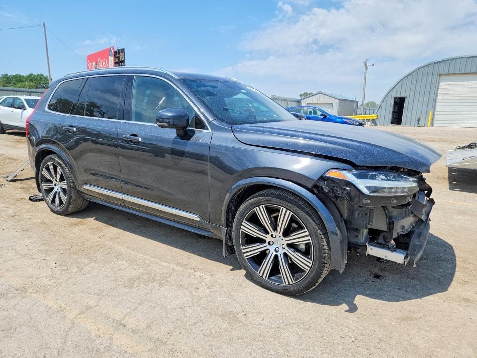 2022 VOLVO XC90 T6 INSCRIPTION 4