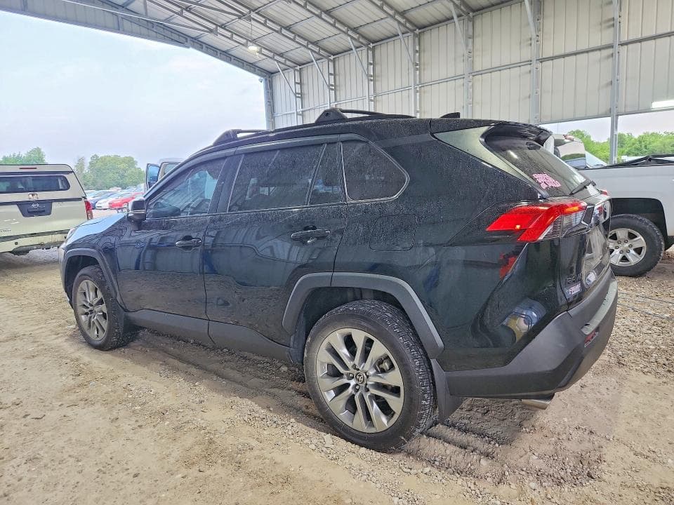 2019 TOYOTA RAV4 XLE PREMIUM 2