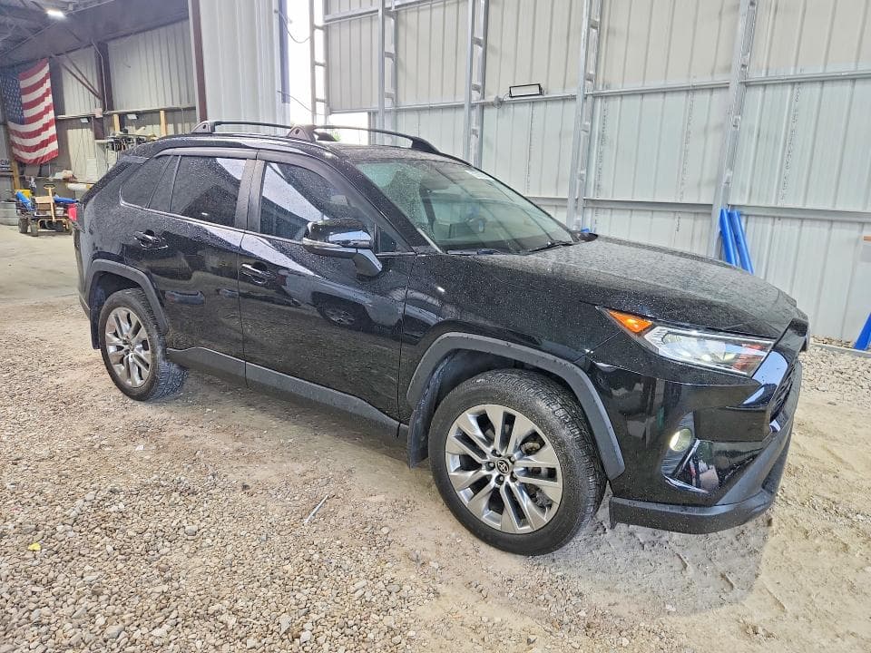 2019 TOYOTA RAV4 XLE PREMIUM 4