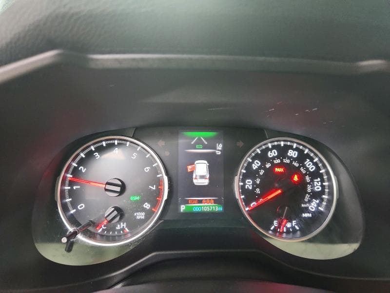 2019 TOYOTA RAV4 XLE PREMIUM 9
