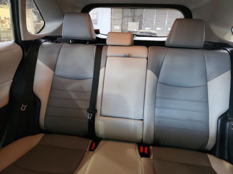 2019 TOYOTA RAV4 XLE PREMIUM 10
