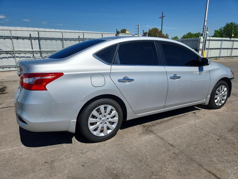 2017 NISSAN SENTRA S 3
