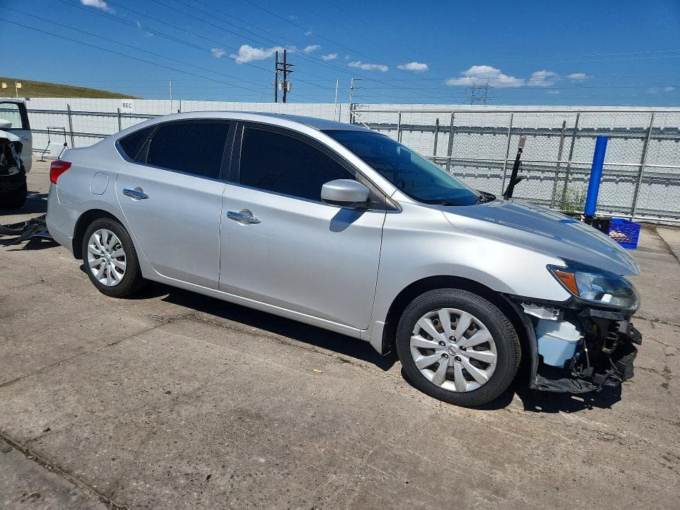 2017 NISSAN SENTRA S 4