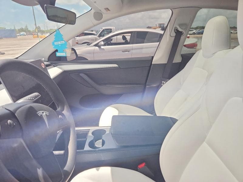 2024 TESLA MODEL Y 7