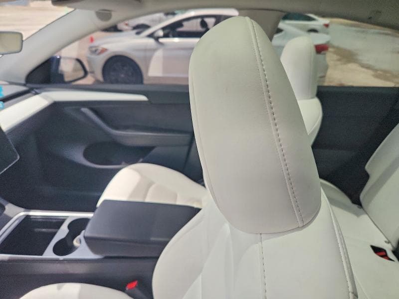 2024 TESLA MODEL Y 8