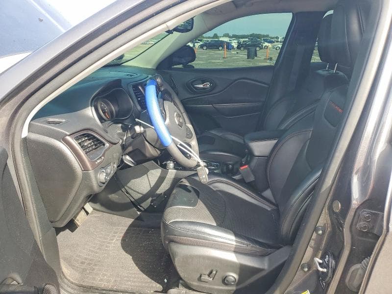 2022 JEEP CHEROKEE TRAILHAWK 7