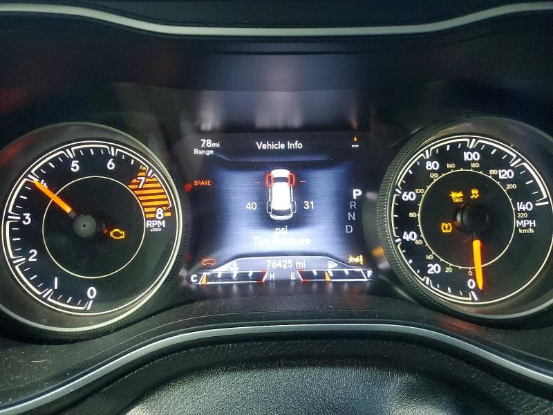 2022 JEEP CHEROKEE TRAILHAWK 9