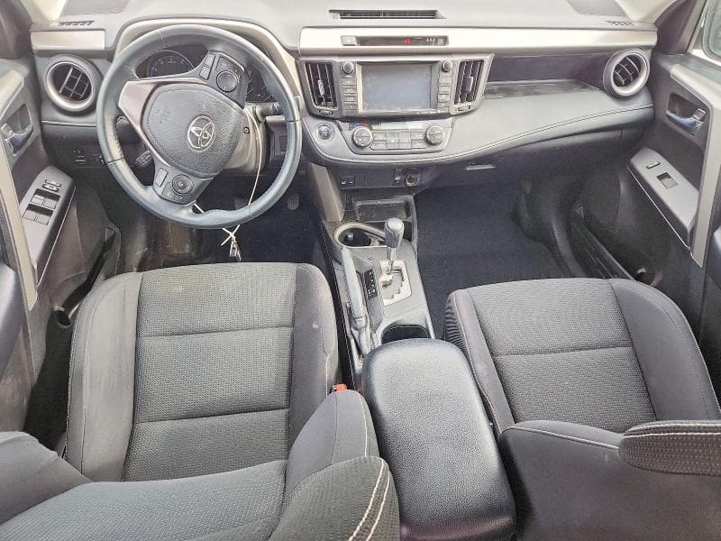 2017 TOYOTA RAV4 XLE XLE 8
