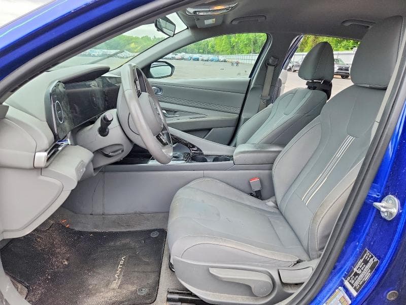 2023 HYUNDAI ELANTRA SEL 7