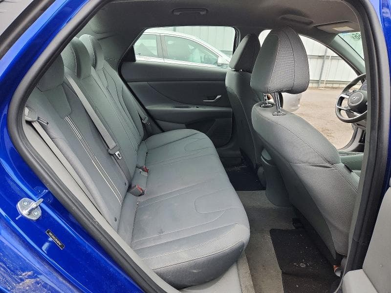 2023 HYUNDAI ELANTRA SEL 10