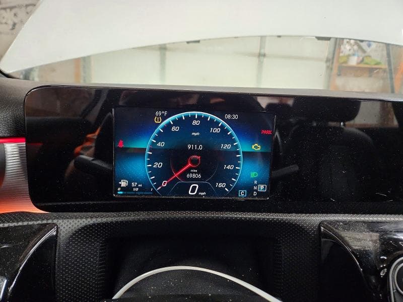 2019 MERCEDES-BENZ A 220 9