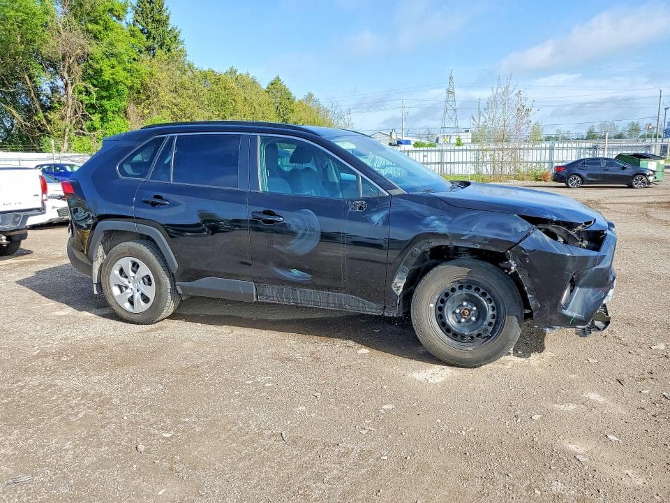 2021 TOYOTA RAV4 LE 4