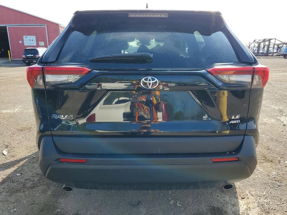 2021 TOYOTA RAV4 LE 6
