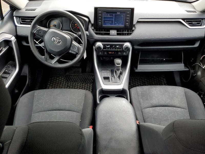 2021 TOYOTA RAV4 LE 8