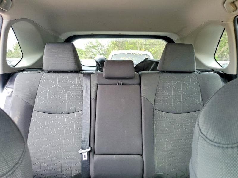 2021 TOYOTA RAV4 LE 10