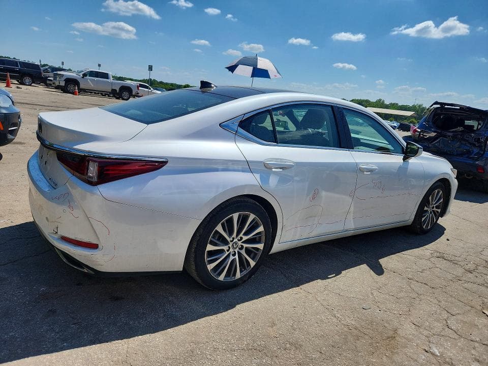 2019 LEXUS ES 350 3