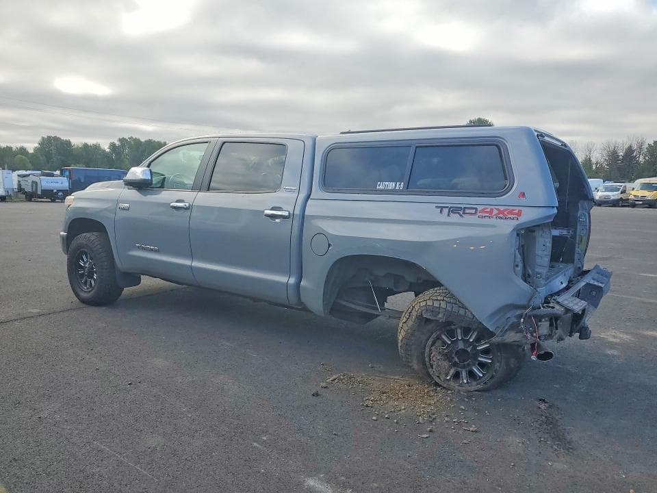 2018 TOYOTA TUNDRA CREWMAX LIMITED CREWMAX LIMITED 2