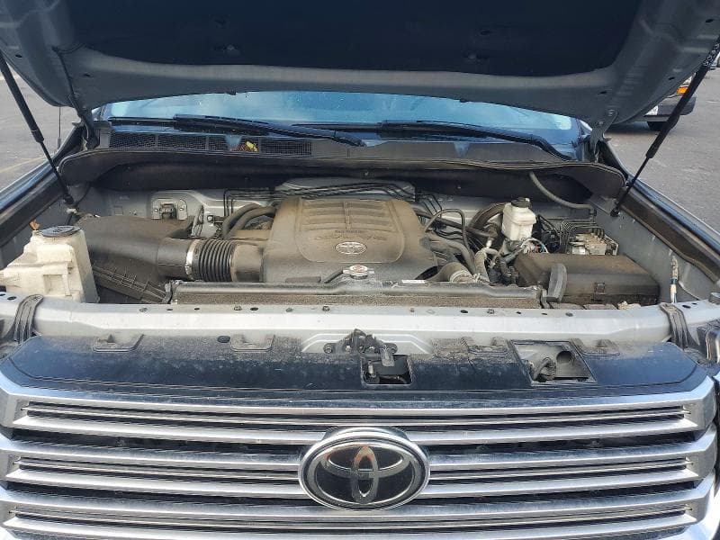 2018 TOYOTA TUNDRA CREWMAX LIMITED CREWMAX LIMITED 11