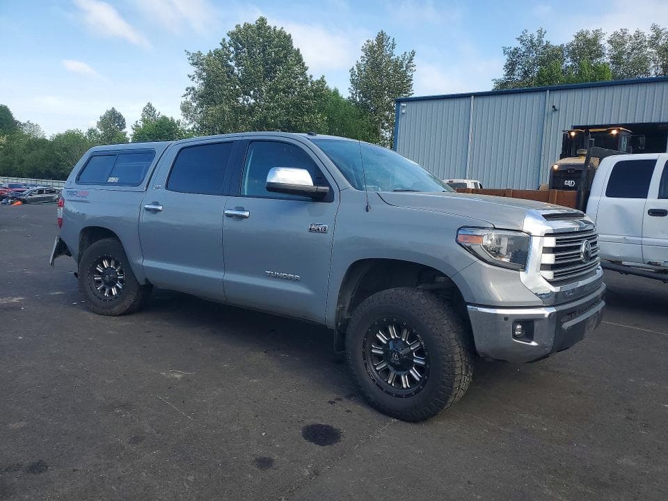 2018 TOYOTA TUNDRA CREWMAX LIMITED CREWMAX LIMITED 4