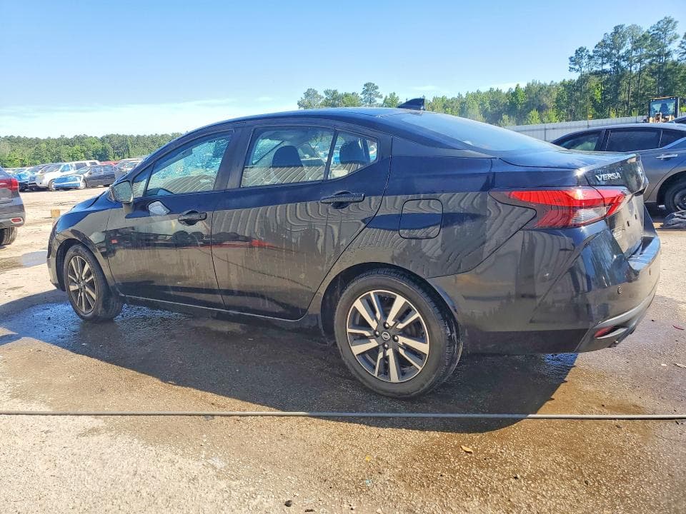 2021 NISSAN VERSA SV 2