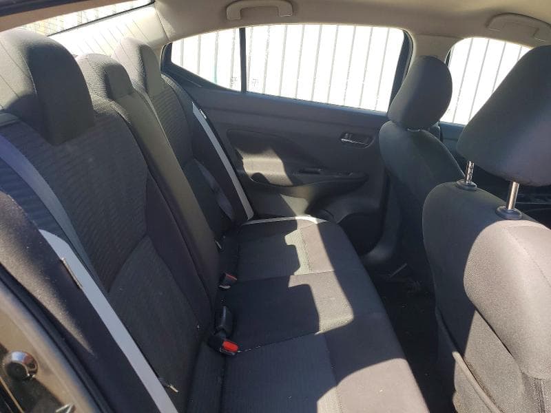 2021 NISSAN VERSA SV 10