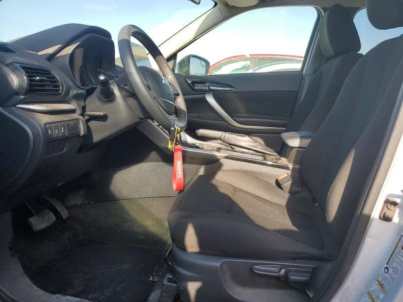 2023 MITSUBISHI ECLIPSE CROSS LE 7