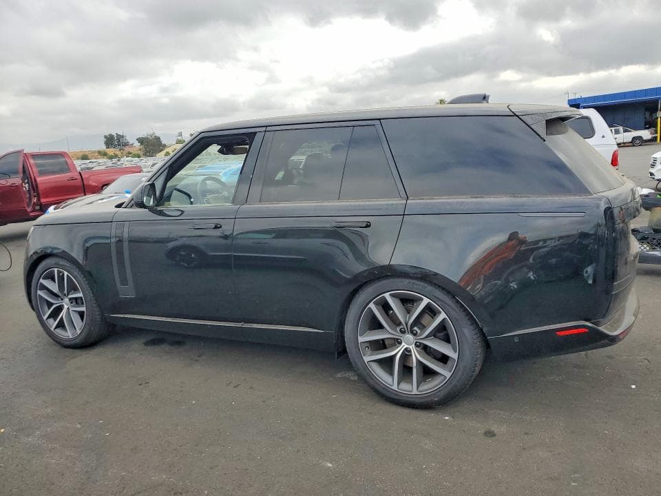 2025 LAND ROVER RANGE ROVER SE 2