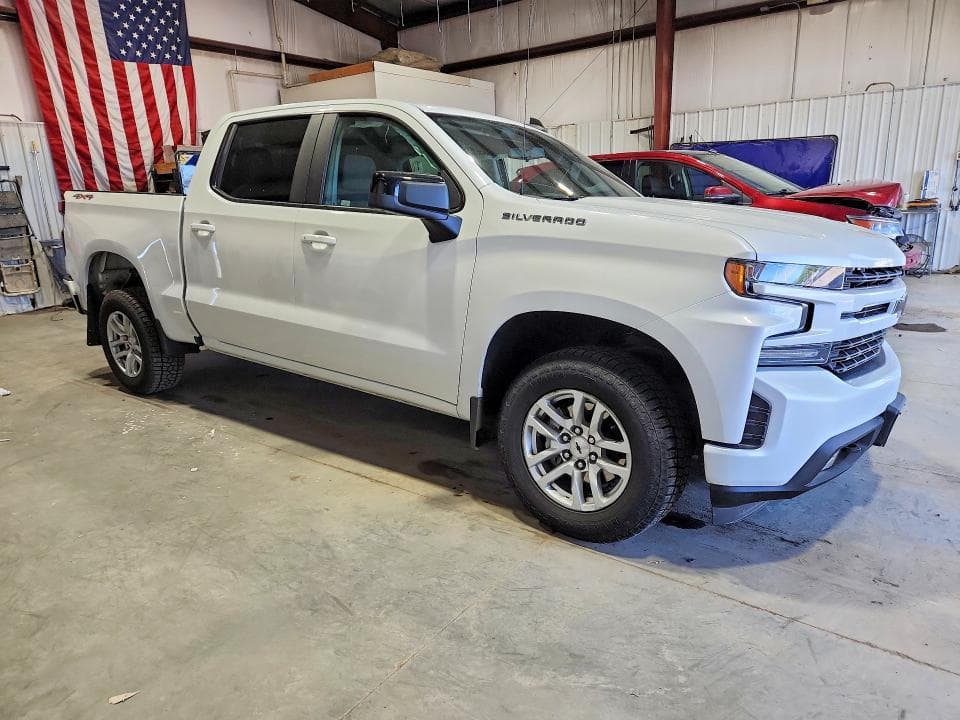 2019 CHEVROLET SILVERADO K1500 RST 4