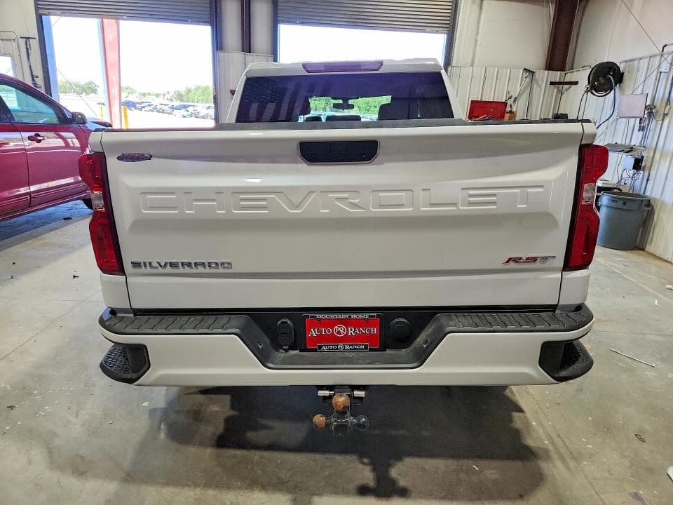 2019 CHEVROLET SILVERADO K1500 RST 6