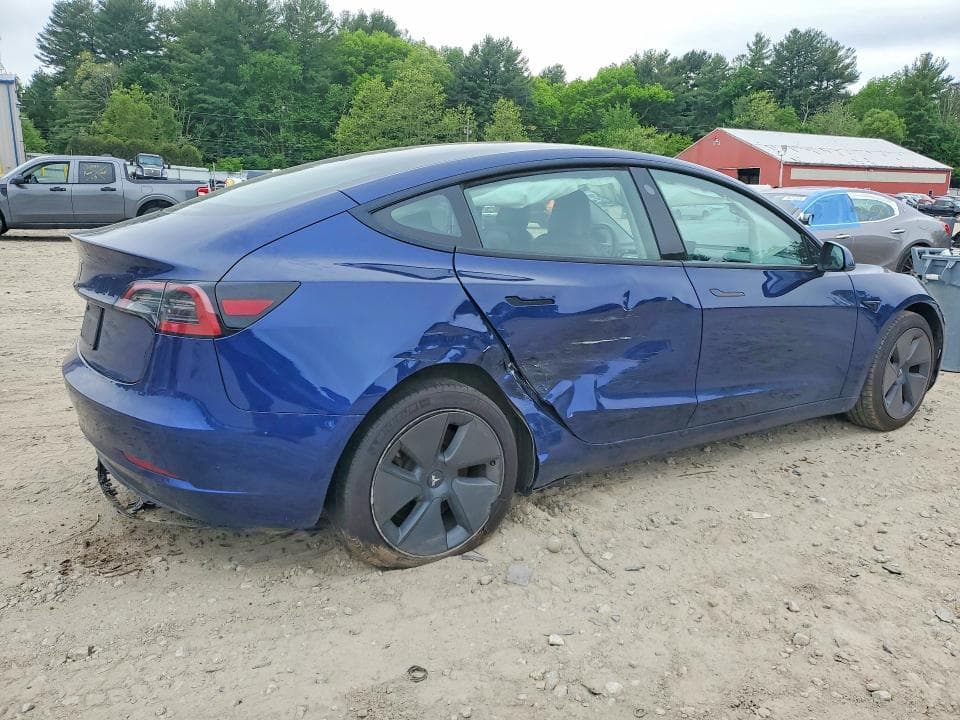 2023 TESLA MODEL 3 3