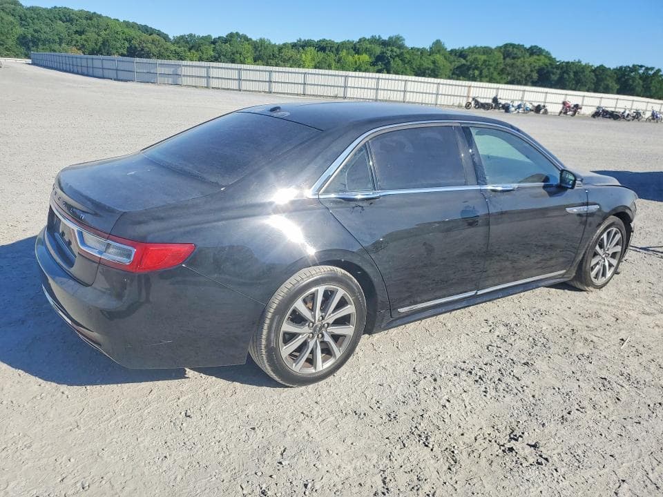 2017 LINCOLN CONTINENTAL 3