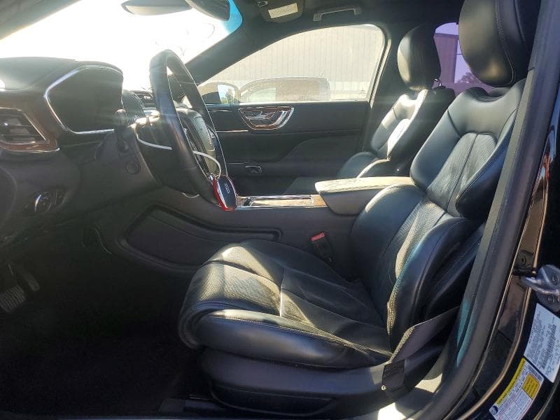 2017 LINCOLN CONTINENTAL 7