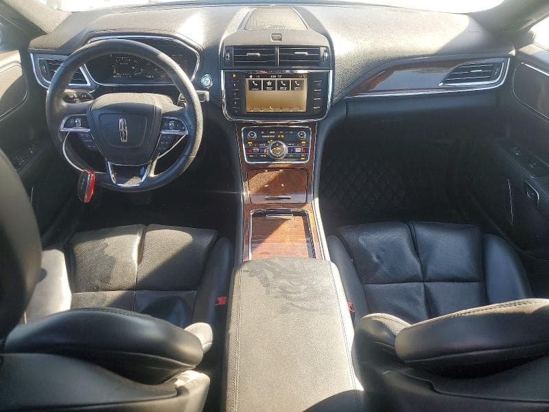 2017 LINCOLN CONTINENTAL 8