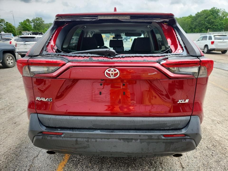 2022 TOYOTA RAV4 XLE XLE 6