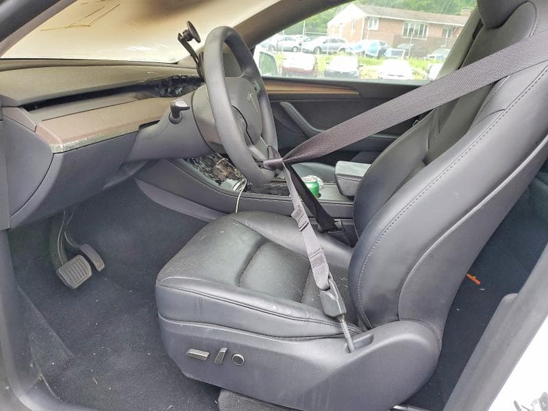 2024 TESLA MODEL Y 7