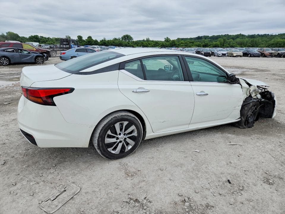 2019 NISSAN ALTIMA S S 3