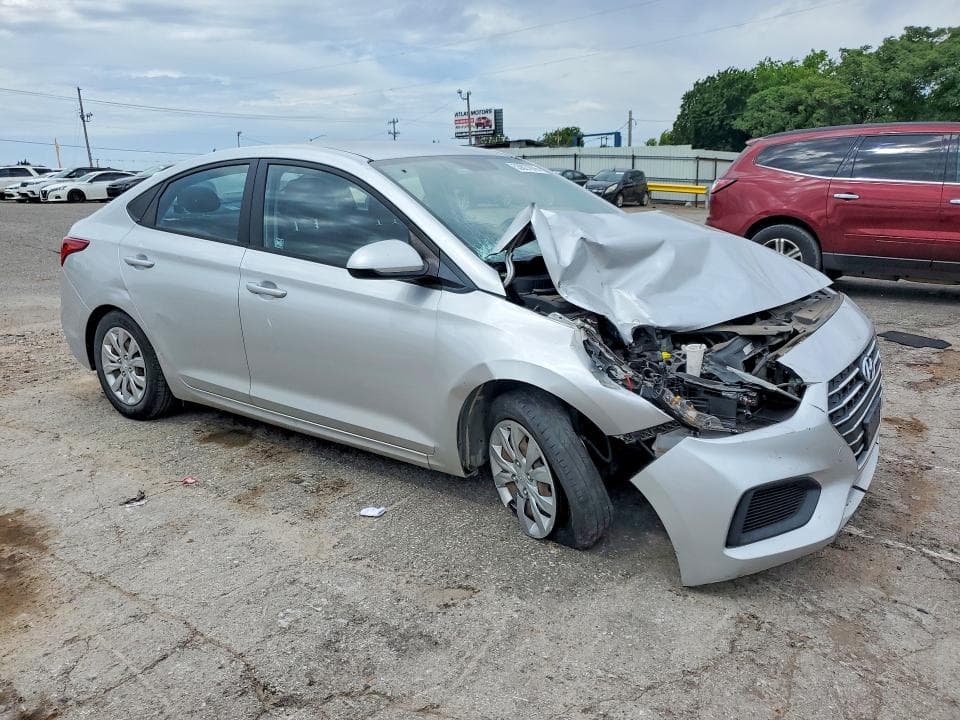 2020 HYUNDAI ACCENT SE SE 4